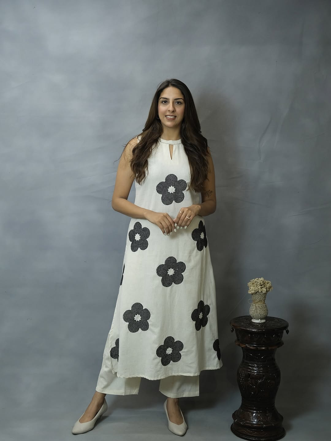 Tritiyaa Cotton Flex Kurti Palazzo Set with Thread Work Detailing | Elegant Ethnic Wear for Women