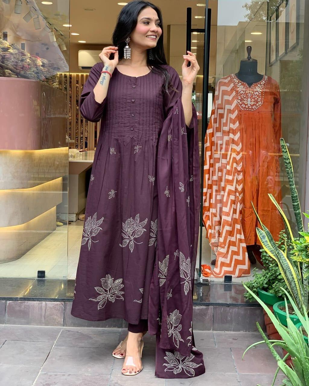 Tritiyaa Elegant Printex Cotton Kurta Set with Matching Pant & Lace Dupatta | Women’s Printed Suit Set
