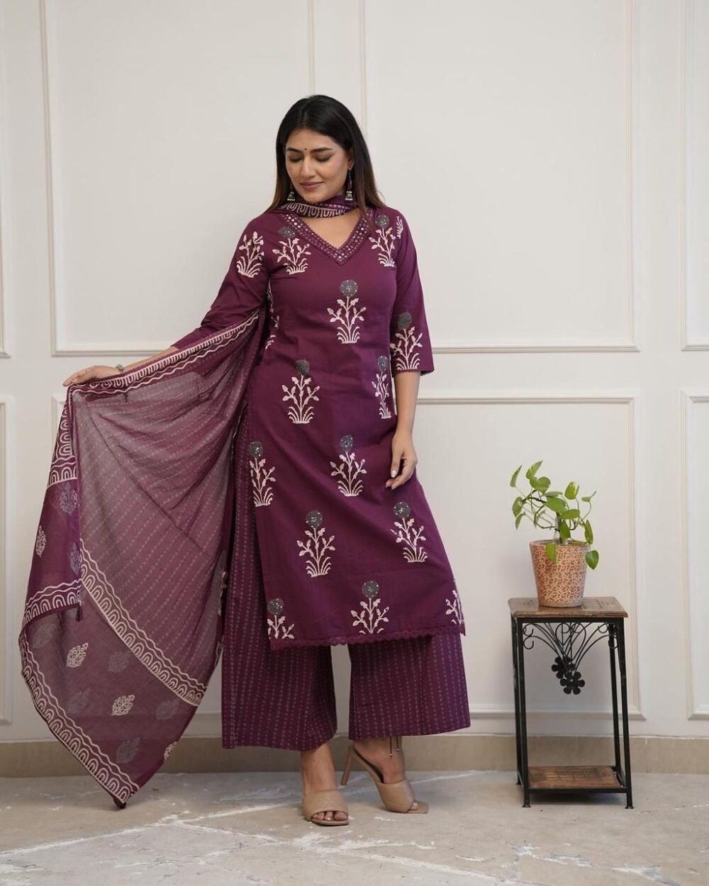 Cotton Straight Kurti Palazzo Set with Dupatta - Image 6