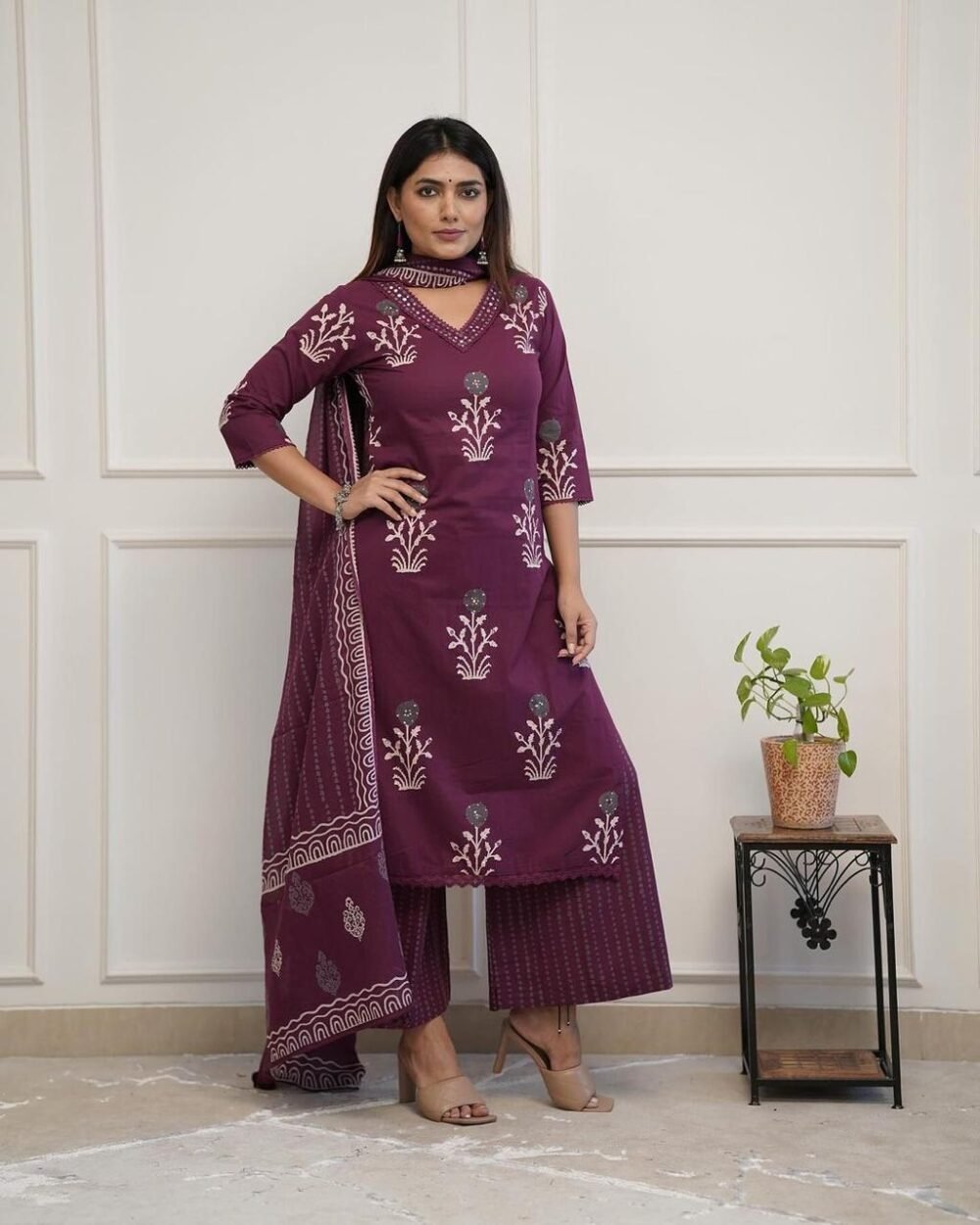Cotton Straight Kurti Palazzo Set with Dupatta - Image 5