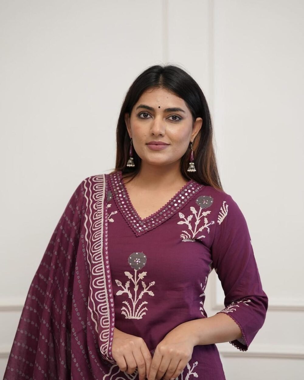 Cotton Straight Kurti Palazzo Set with Dupatta - Image 2