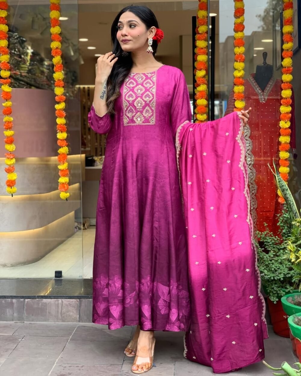 Muslin Silk Suit Set with Embroidery and Zari Detailing