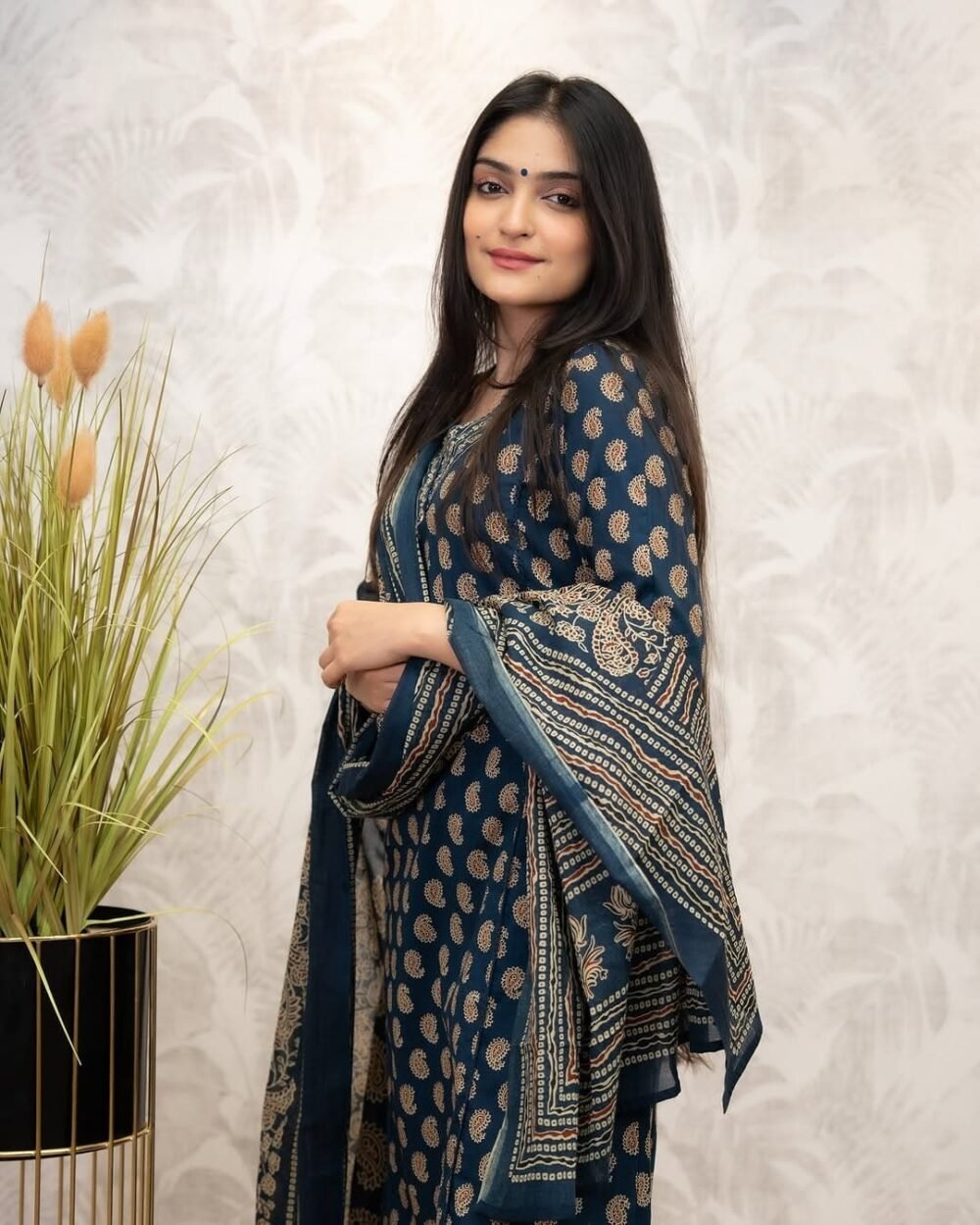 Handwork Cotton Kurti Set with Pant - Image 4