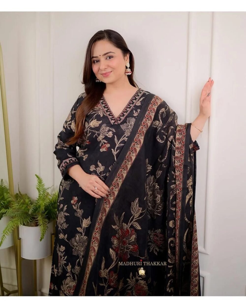 Hand-Embroidered Afghani Cotton Suit Set with Dupatta - Image 4