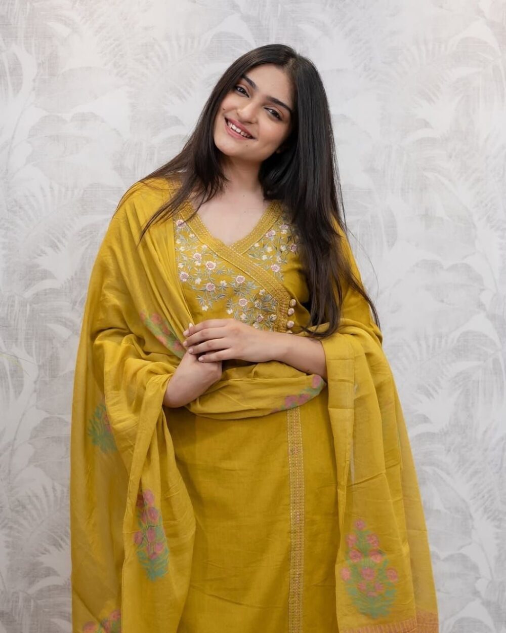 Cotton Embroidered Kurta Set with Dupatta - Image 5