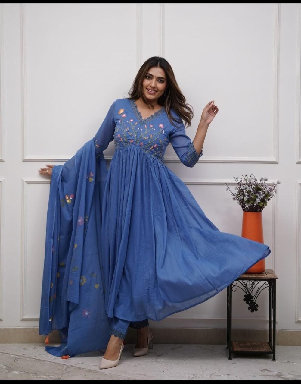 Strength Kurta Set with Embroidery & Malmal Printed Dupatta
