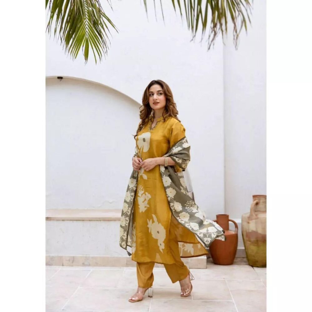 Pure Cotton Kurti Pant Dupatta Set with Handwork