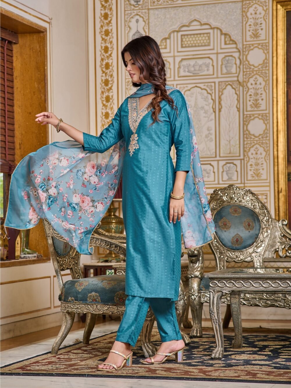 Elegant Heavy Embroidered Rayon Kurti Set with Dupatta - Image 3