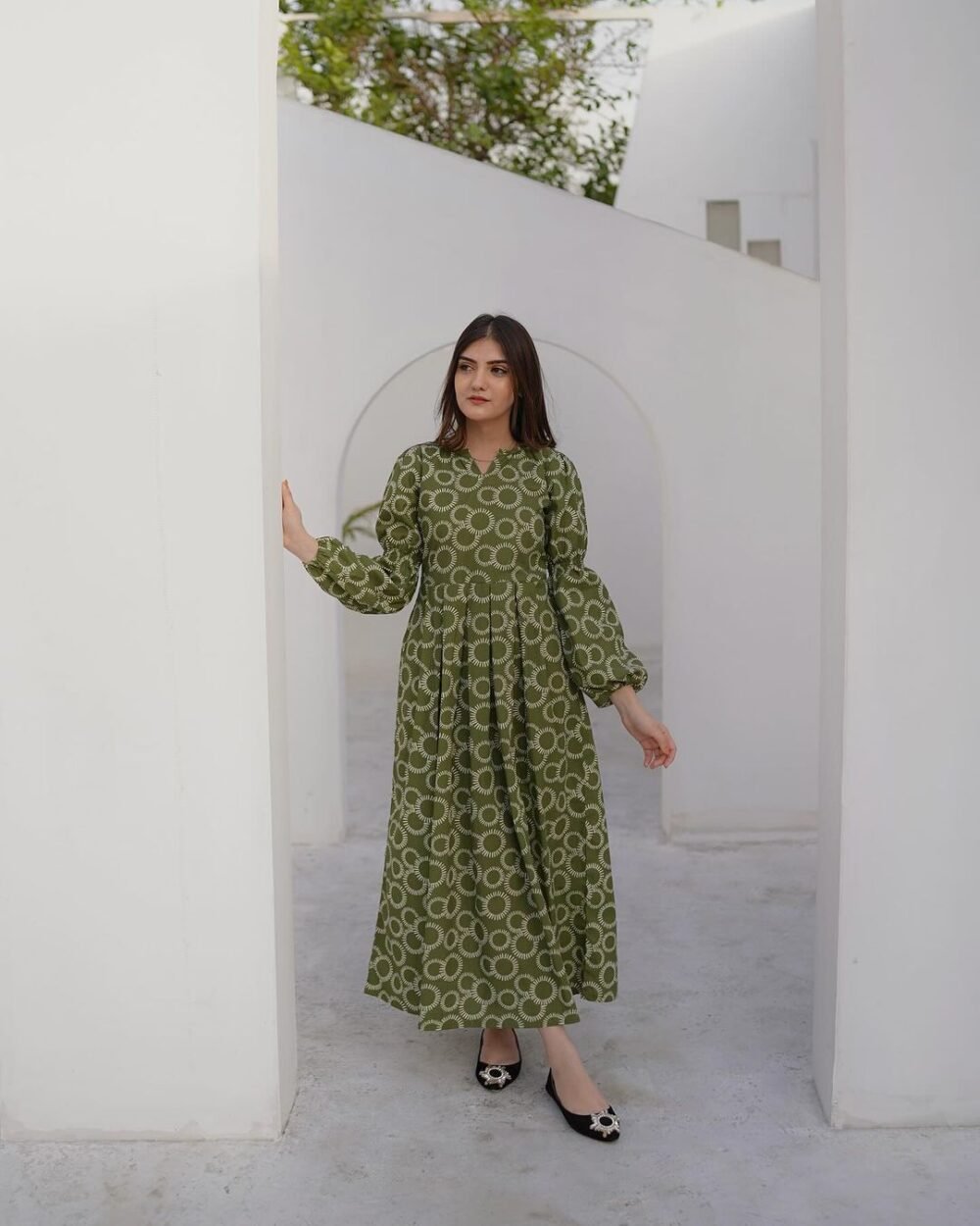 Beautiful Printed Full Flare Midi Gown with Stylish Sleeves - Image 4