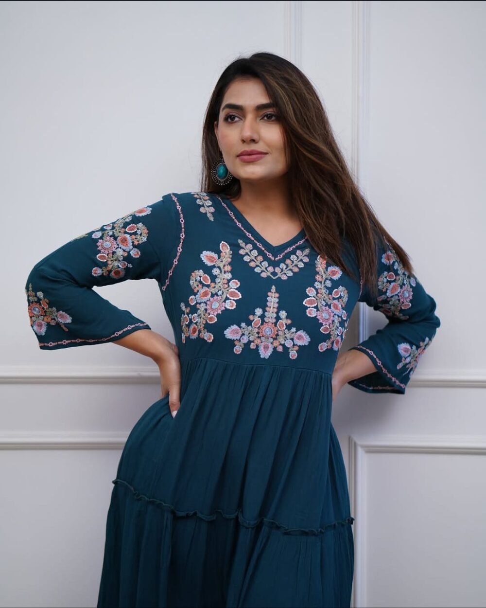 Embroidered Cotton Midi Kurti Set with Sleeve Detailing - Image 8